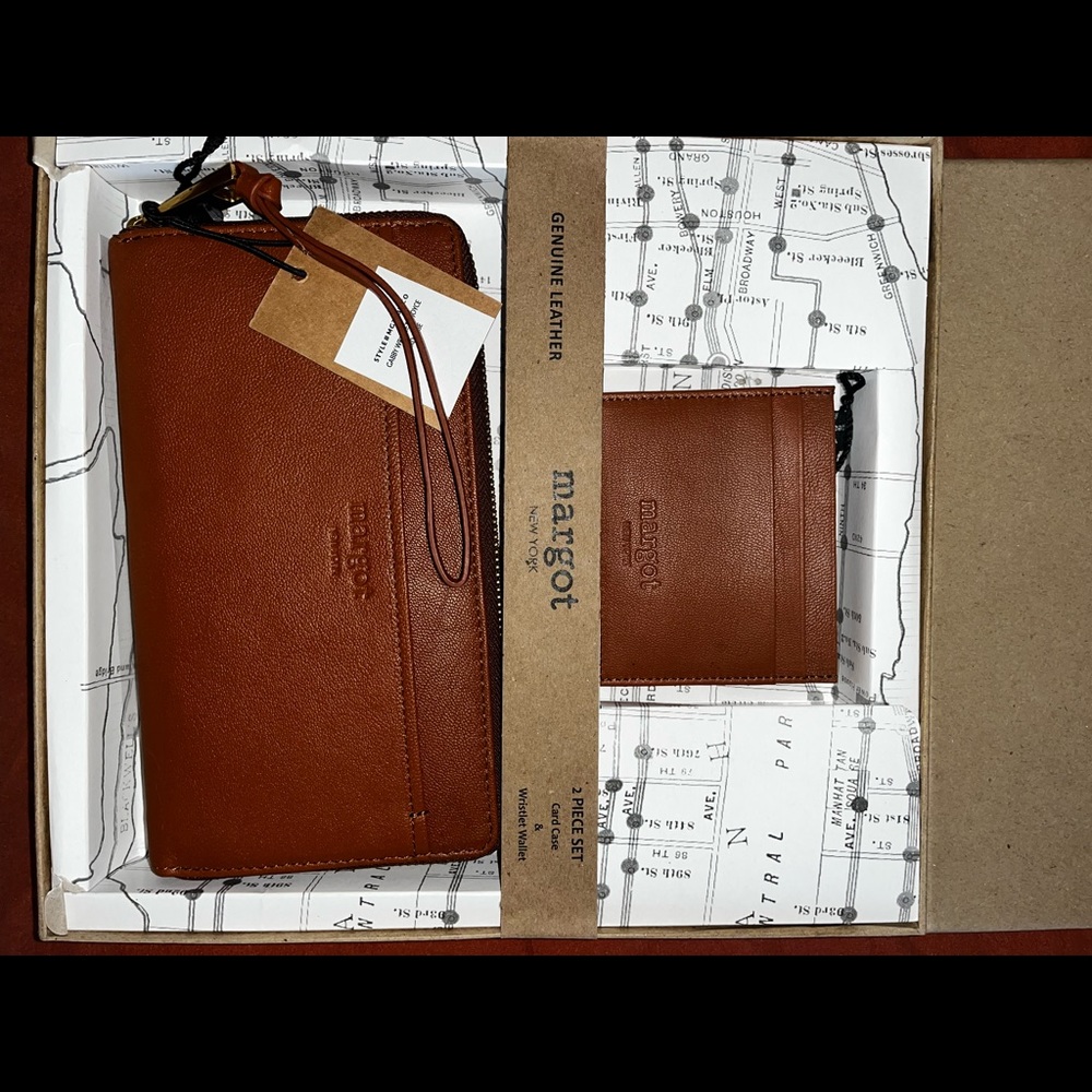 Margot leather wallet and wristlet